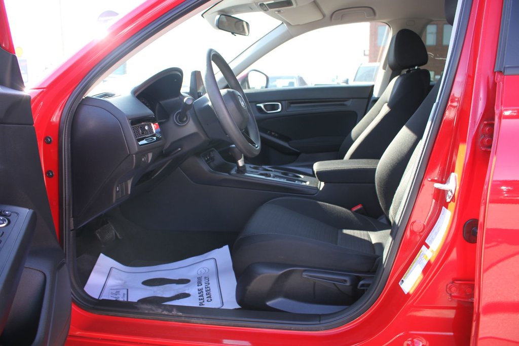 2025 Honda Civic LX in Gatineau, Quebec - 7 - w1024h768px