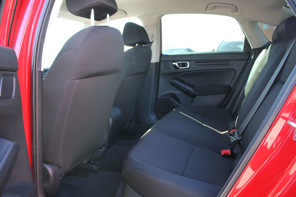 2025 Honda Civic LX in Gatineau, Quebec - 8 - w1024h768px