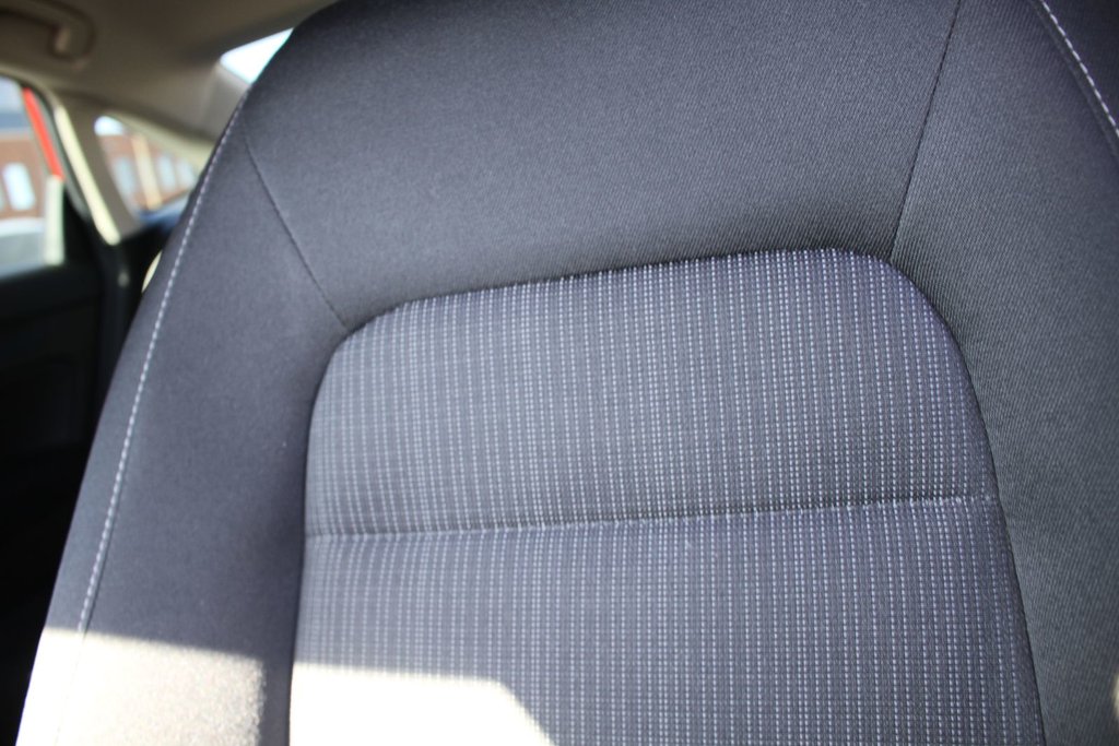 2025 Honda Civic LX in Gatineau, Quebec - 21 - w1024h768px