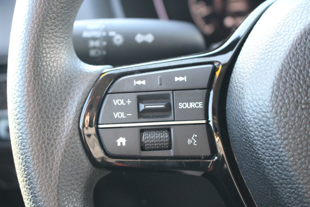 2025 Honda Civic LX in Gatineau, Quebec - 12 - w1024h768px