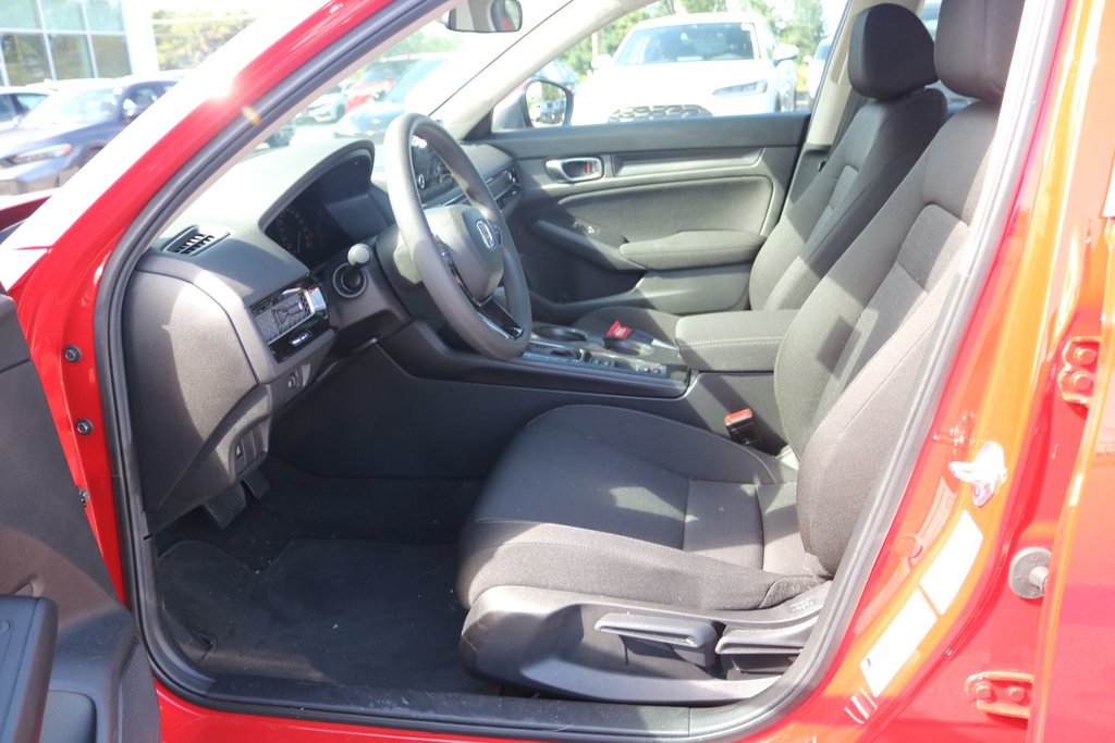 Honda Civic LX 2026 à Montréal, Québec - 7 - w1024h768px