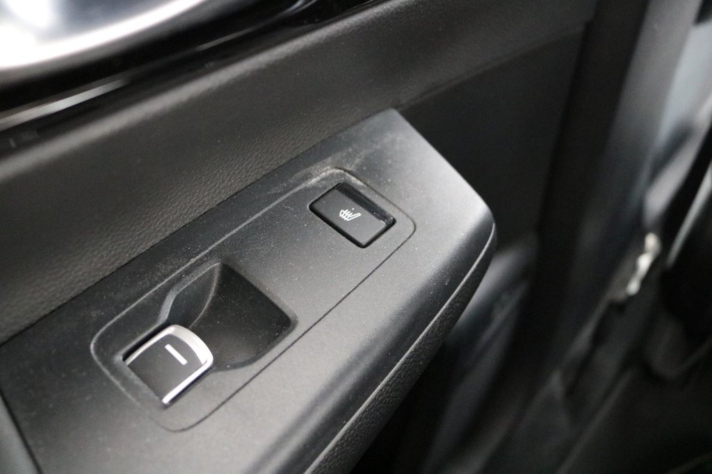 2023 Honda CR-V Hybrid Touring | AWD in Gatineau, Quebec - 9 - w1024h768px