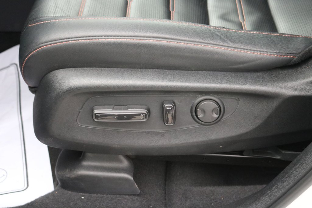 2023 Honda CR-V Hybrid Touring | AWD in Gatineau, Quebec - 25 - w1024h768px