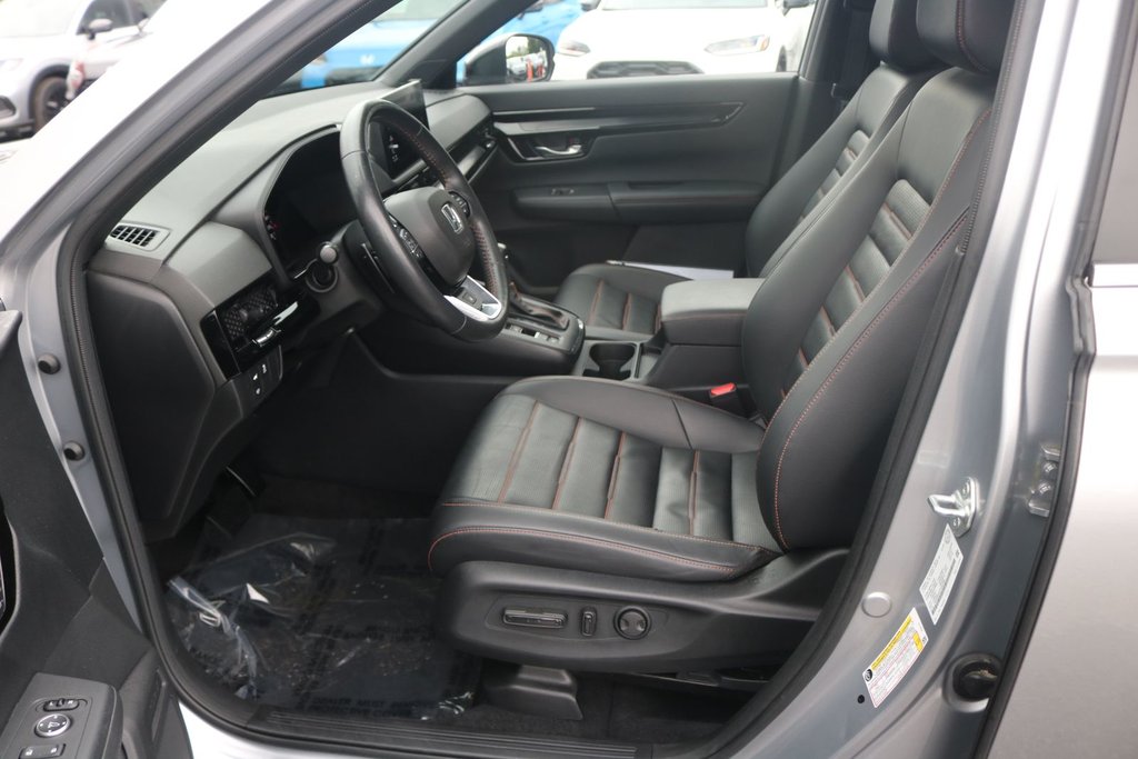 Honda CR-V Hybrid Touring 2023 à Gatineau, Québec - 7 - w1024h768px