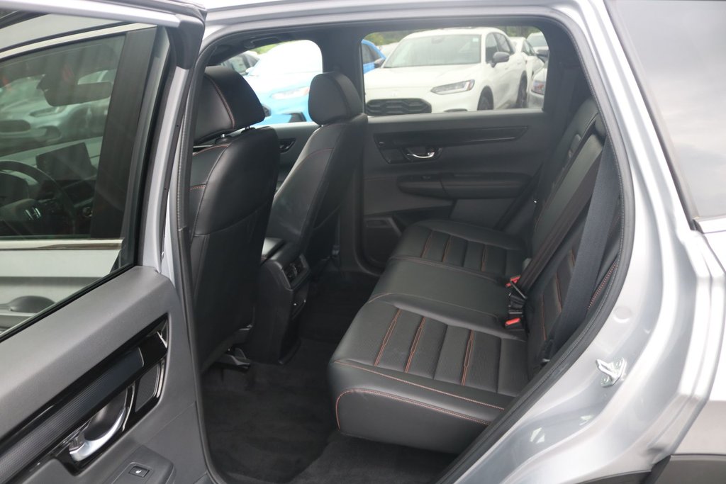 Honda CR-V Hybrid Touring 2023 à Gatineau, Québec - 8 - w1024h768px