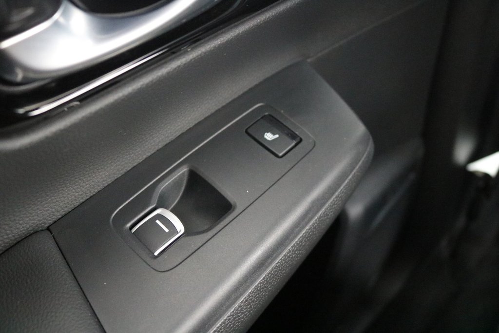 Honda CR-V Hybrid Touring 2023 à Gatineau, Québec - 9 - w1024h768px