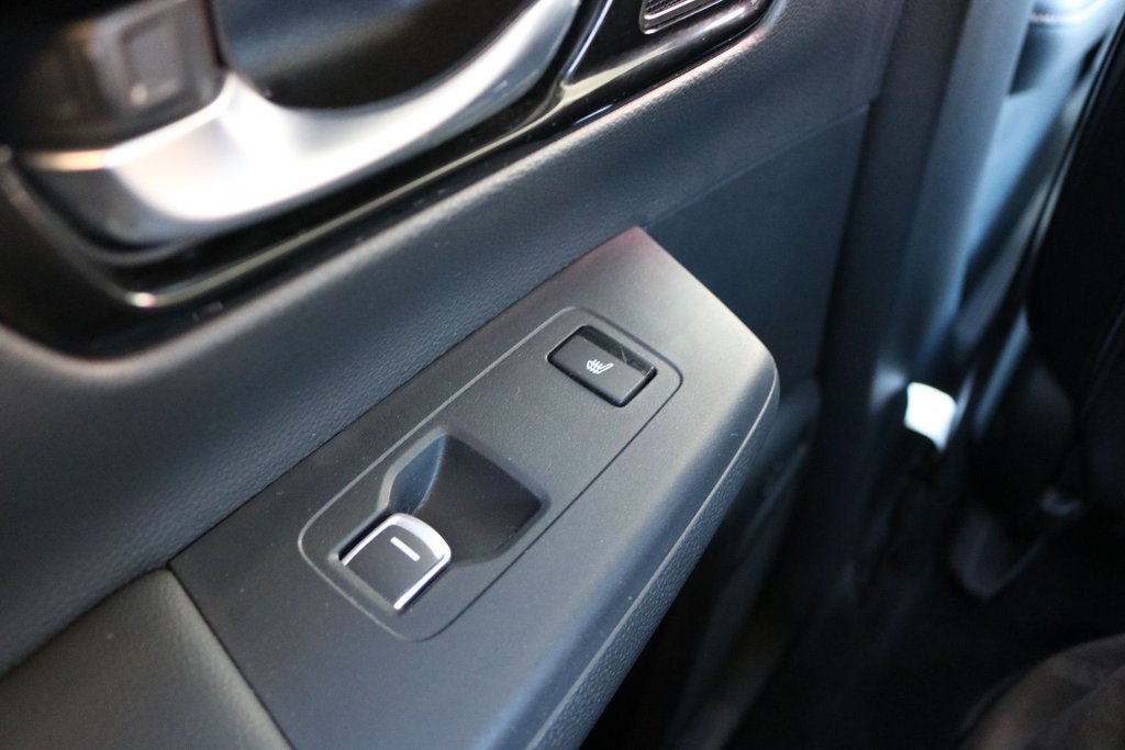 2023 Honda CR-V Hybrid Touring | AWD in Montréal, Quebec - 9 - w1024h768px