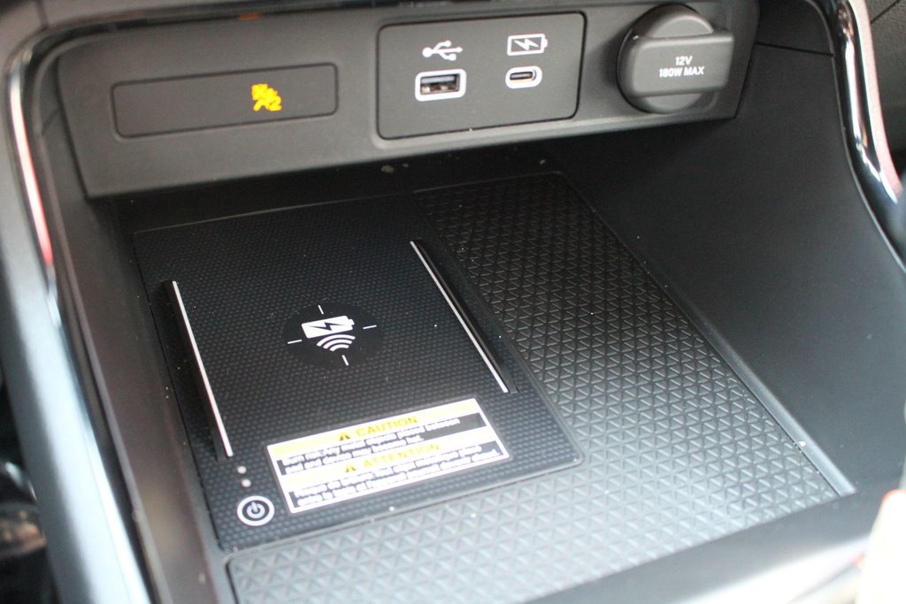 Honda CR-V HYBRID Touring 2024 à , Québec - 21 - w1024h768px