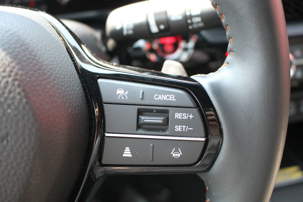 Honda CR-V HYBRID Touring 2024 à , Québec - 19 - w1024h768px