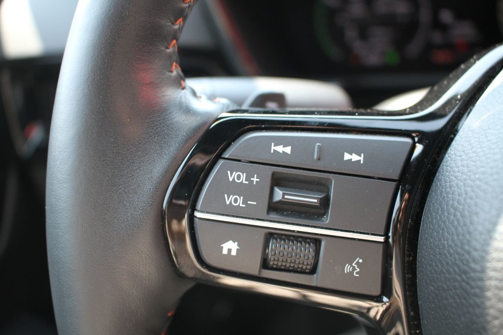 Honda CR-V HYBRID Touring 2024 à , Québec - 16 - w1024h768px
