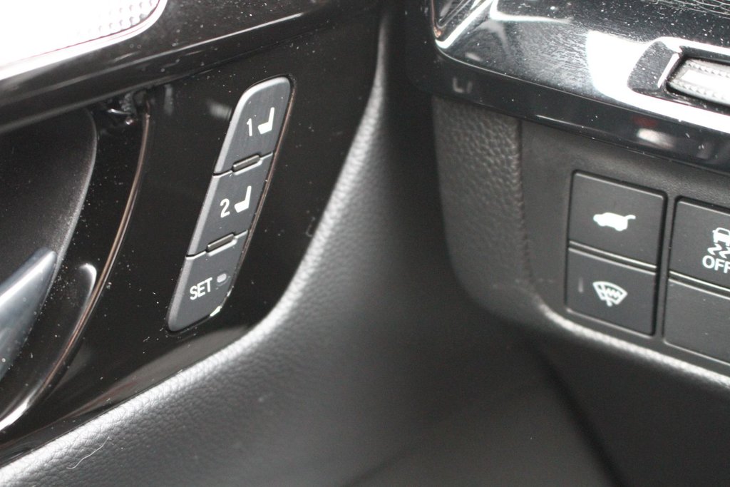 Honda CR-V Hybrid Touring 2024 à Gatineau, Québec - 15 - w1024h768px