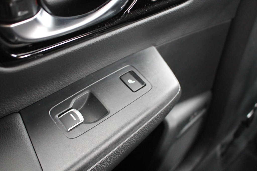 Honda CR-V Hybrid Touring 2024 à Gatineau, Québec - 9 - w1024h768px