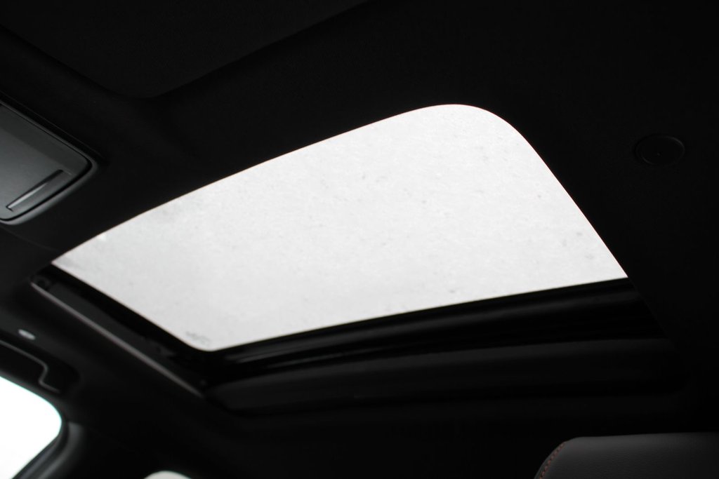 Honda CR-V Hybrid Touring 2024 à Gatineau, Québec - 26 - w1024h768px