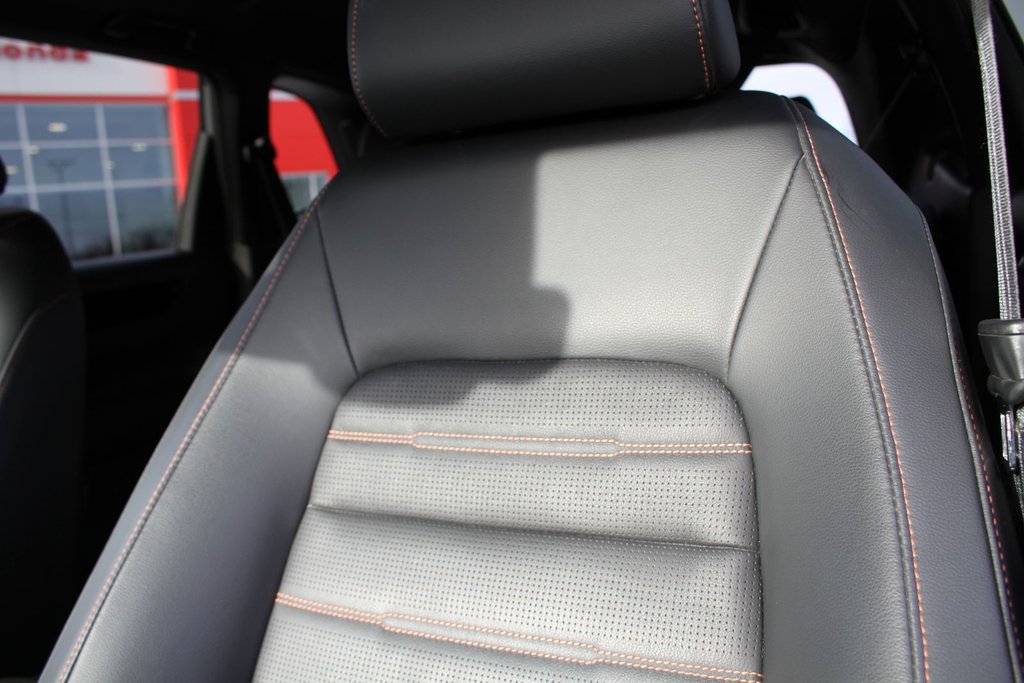 Honda CR-V Hybrid Touring 2024 à , Québec - 25 - w1024h768px