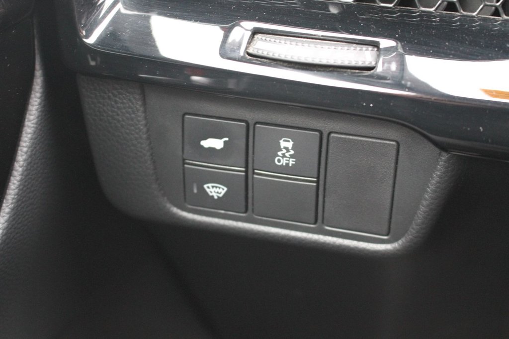 2024 Honda CR-V Hybrid Touring | AWD in Montréal, Quebec - 14 - w1024h768px