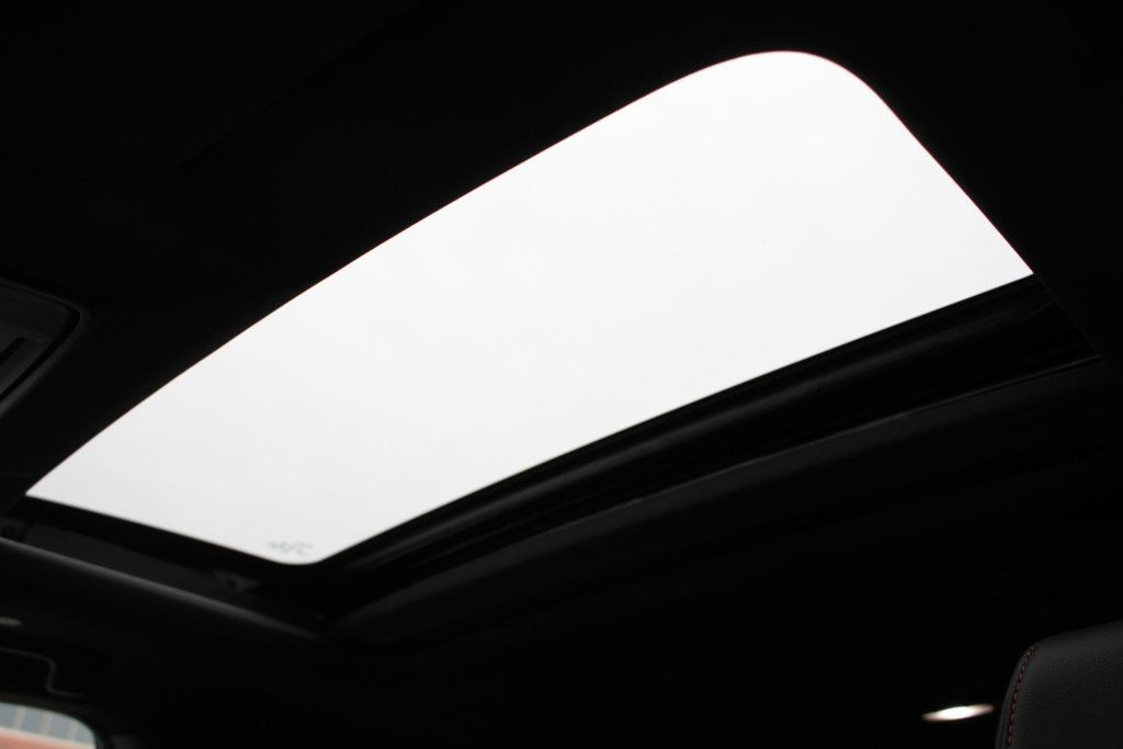 2024 Honda CR-V Hybrid Touring | AWD in Montréal, Quebec - 27 - w1024h768px