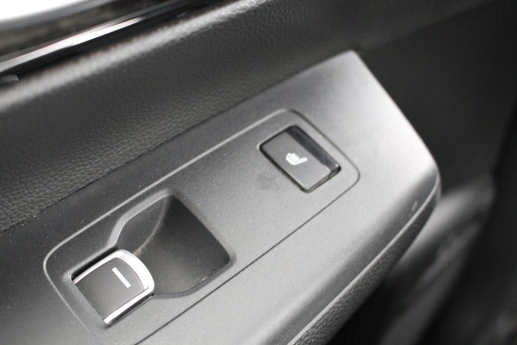 2024 Honda CR-V Hybrid Touring | AWD in Montréal, Quebec - 9 - w1024h768px