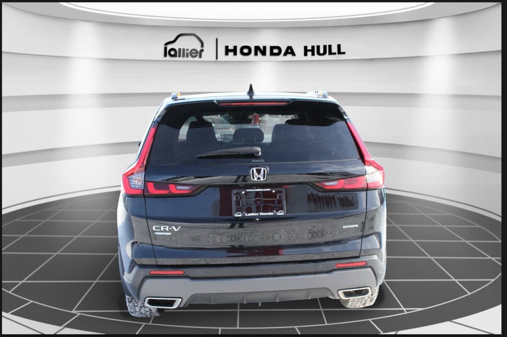 Honda CR-V Hybrid Touring 2025 à , Québec - 4 - w1024h768px