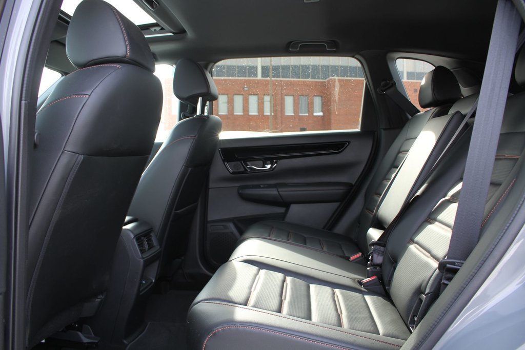 Honda CR-V Hybrid Touring | AWD 2025 à , Québec - 8 - w1024h768px