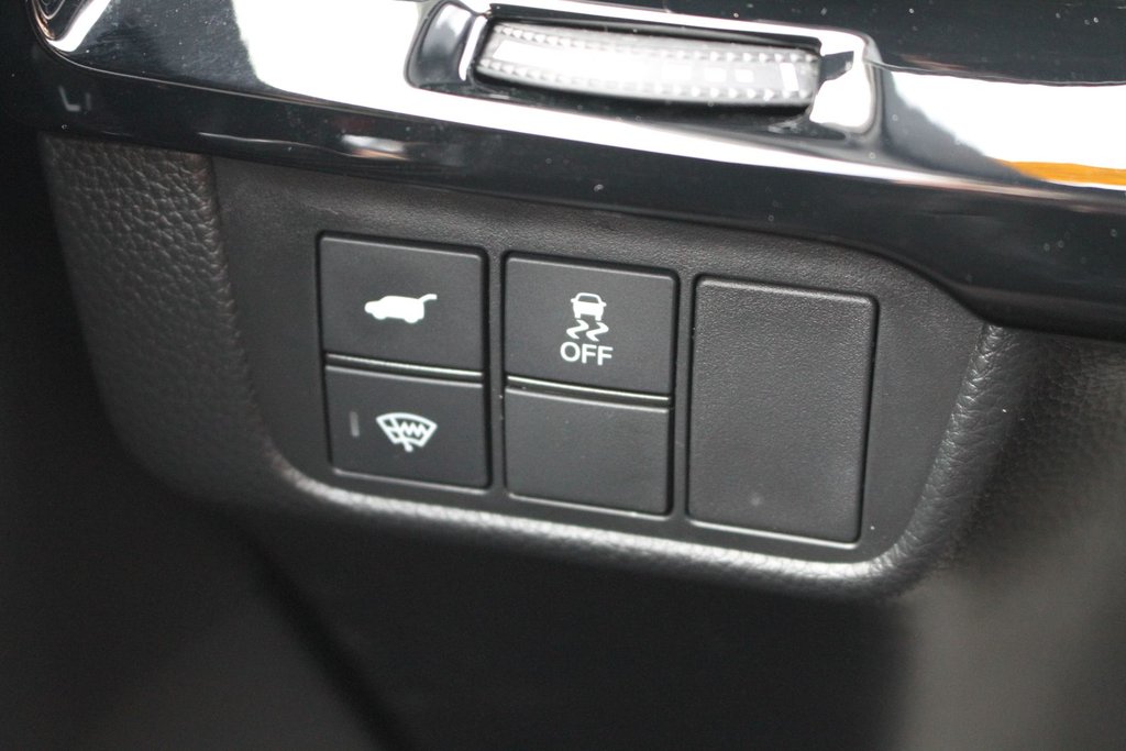 Honda CR-V Hybrid Touring | AWD 2025 à , Québec - 14 - w1024h768px