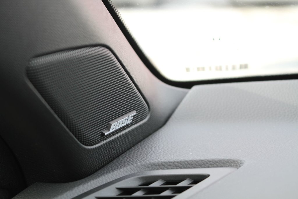 Honda CR-V Hybrid Touring | AWD 2025 à , Québec - 16 - w1024h768px