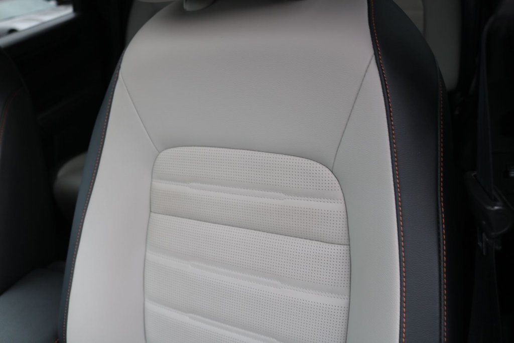 Honda CR-V Hybrid Touring | AWD 2025 à Gatineau, Québec - 25 - w1024h768px