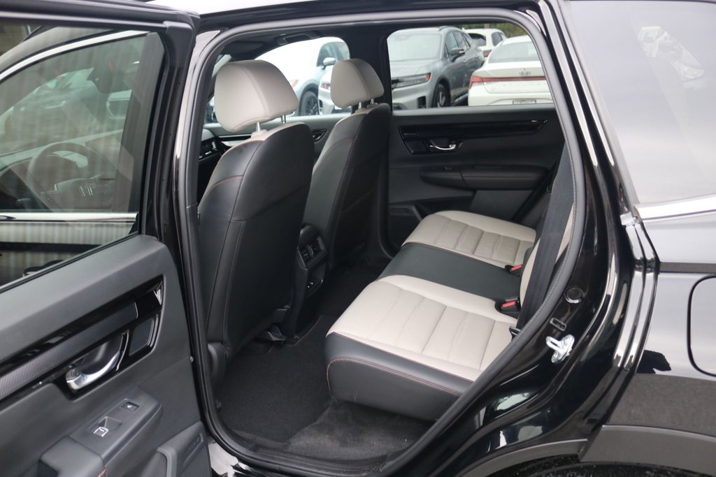 Honda CR-V Hybrid Touring | AWD 2025 à Gatineau, Québec - 8 - w1024h768px