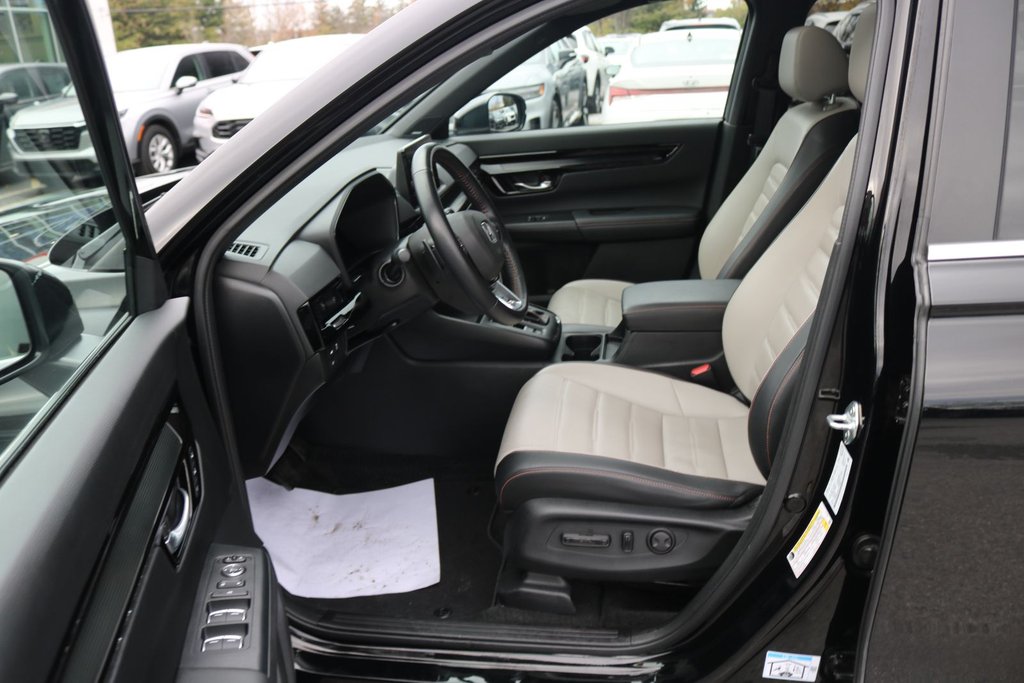 Honda CR-V Hybrid Touring | AWD 2025 à Gatineau, Québec - 7 - w1024h768px