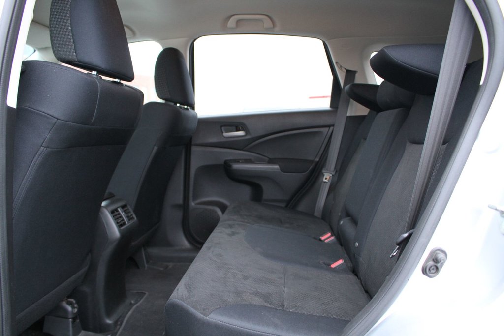 Honda CR-V LX | FWD 2015 à Gatineau, Québec - 8 - w1024h768px