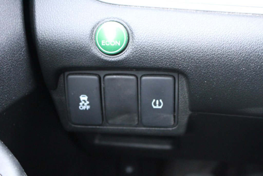 Honda CR-V LX | FWD 2015 à Gatineau, Québec - 13 - w1024h768px