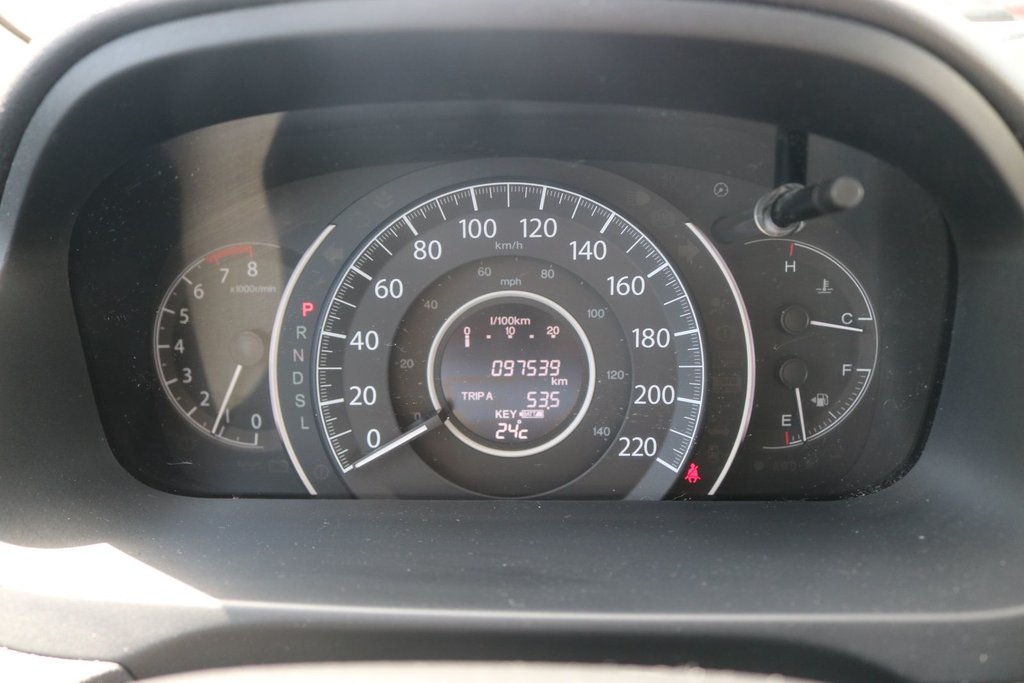 2016 Honda CR-V SE | AWD in Montréal, Quebec - 11 - w1024h768px