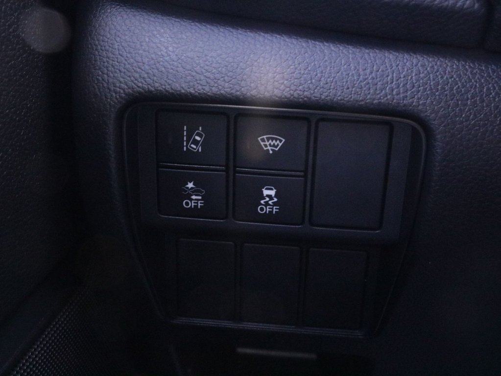2017 Honda CR-V LX | AWD in Gatineau, Quebec - 13 - w1024h768px
