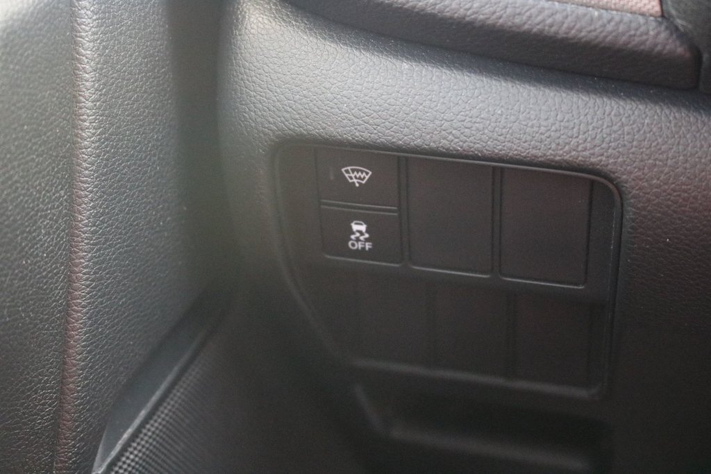 Honda CR-V LX | FWD 2017 à Montréal, Québec - 12 - w1024h768px