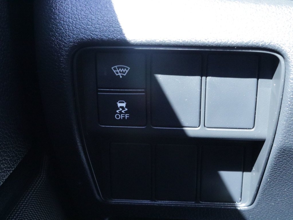2018 Honda CR-V LX | FWD in Gatineau, Quebec - 13 - w1024h768px