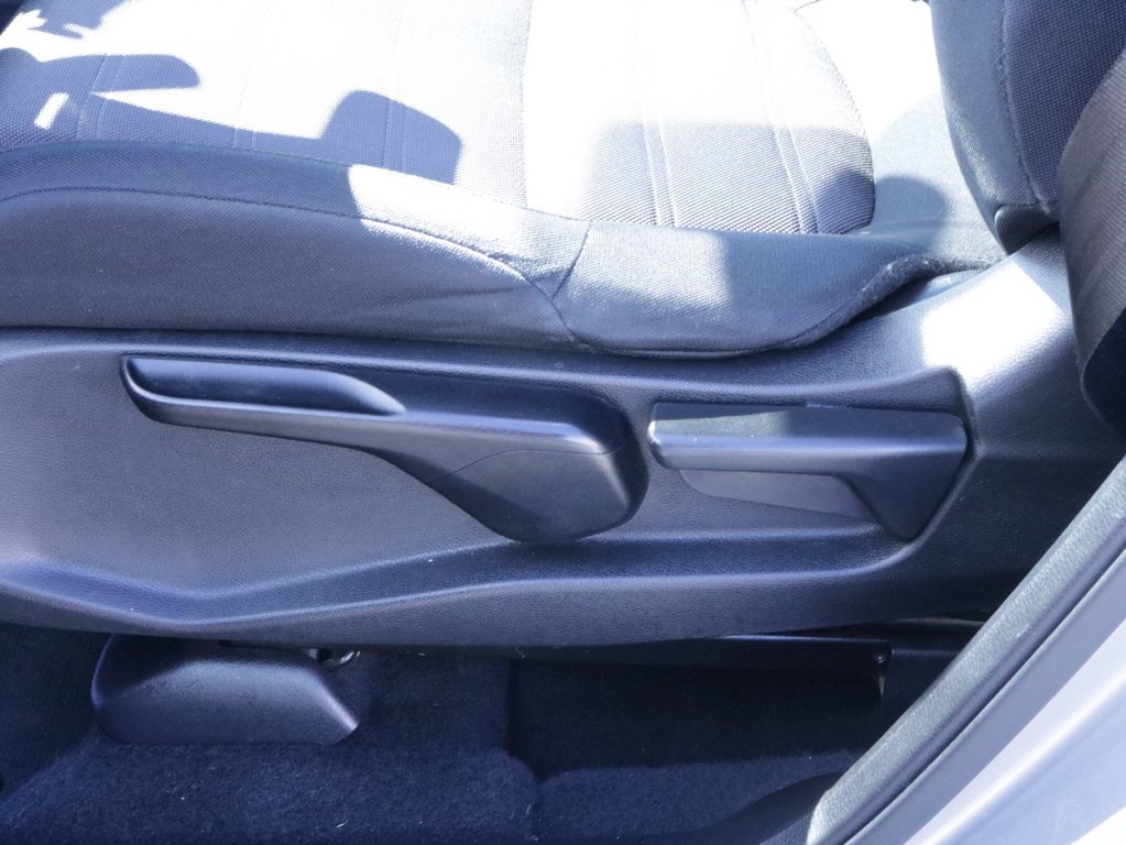 2018 Honda CR-V LX | FWD in Gatineau, Quebec - 19 - w1024h768px