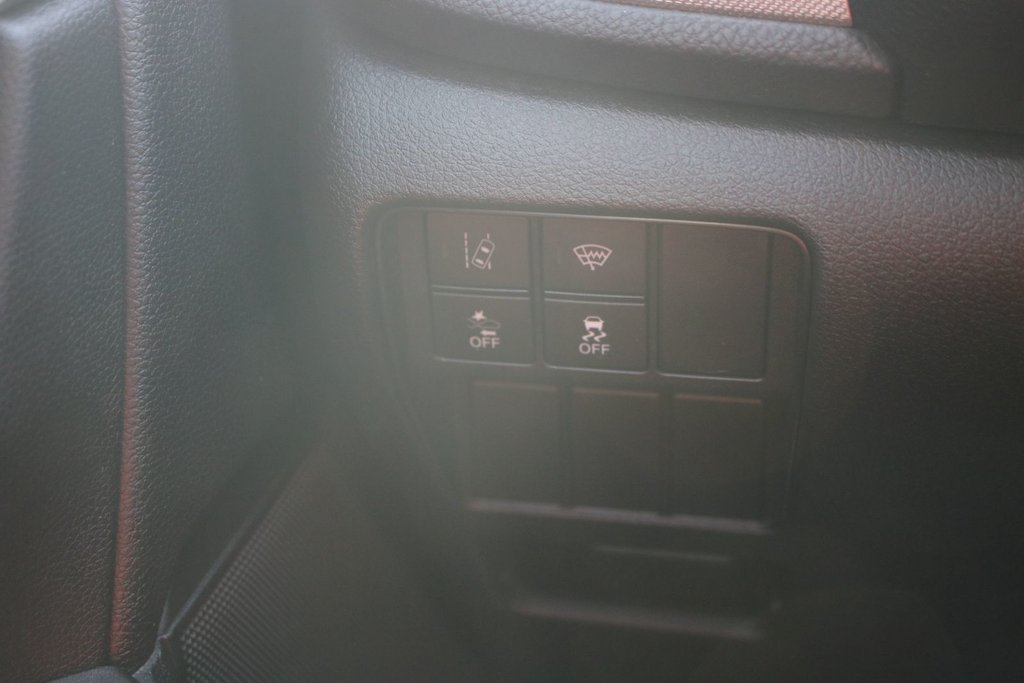 2018 Honda CR-V LX | AWD in Gatineau, Quebec - 13 - w1024h768px