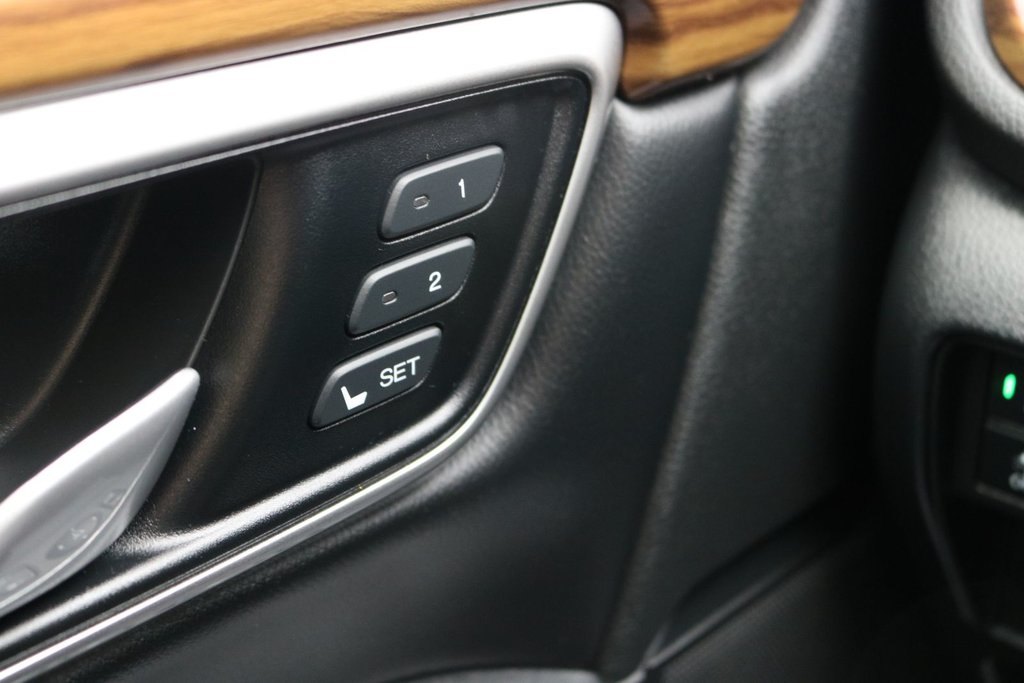 Honda CR-V Touring | AWD 2019 à Montréal, Québec - 15 - w1024h768px
