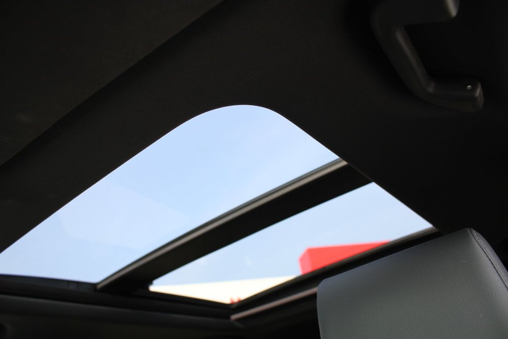 2020 Honda CR-V Black Edition in , Quebec - 26 - w1024h768px