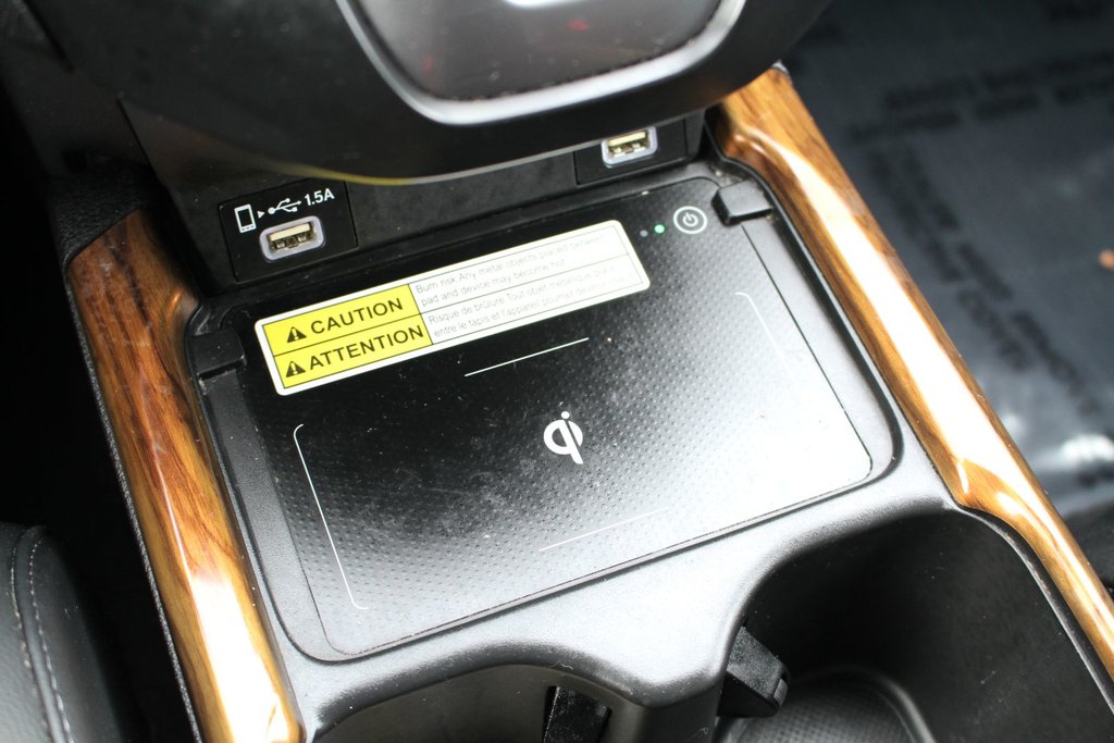 2020 Honda CR-V Touring in Gatineau, Quebec - 18 - w1024h768px