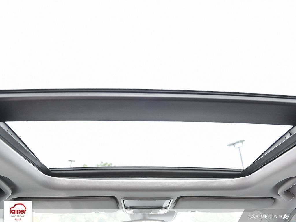 Honda CR-V Touring | AWD 2022 à , Québec - 26 - w1024h768px