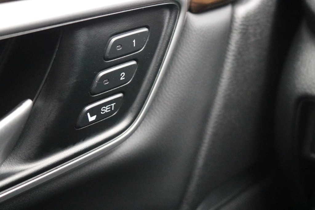 2022 Honda CR-V Touring | AWD in Gatineau, Quebec - 15 - w1024h768px