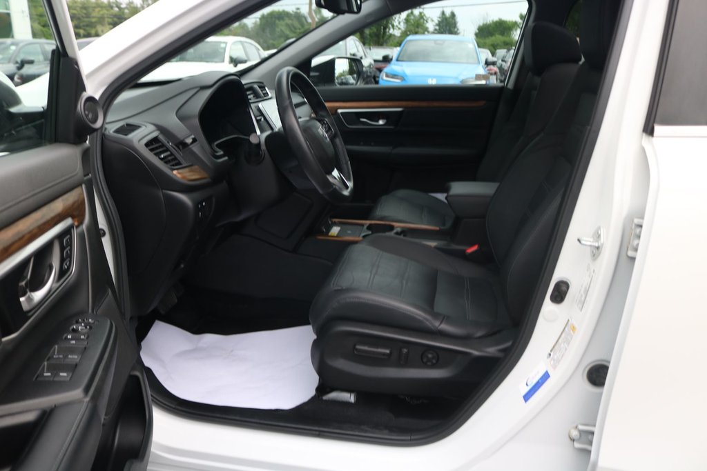 2022 Honda CR-V Touring | AWD in Gatineau, Quebec - 7 - w1024h768px