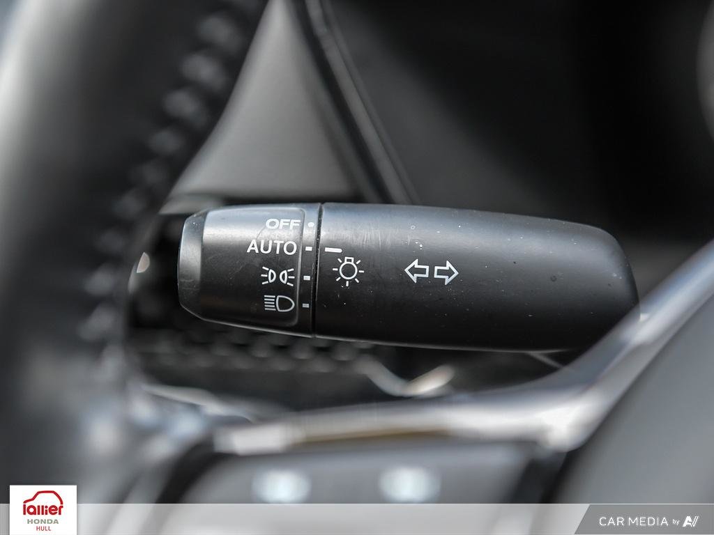 Honda CR-V Sport | AWD 2023 à , Québec - 16 - w1024h768px