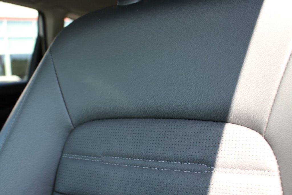 Honda CR-V EX-L 2023 à , Québec - 23 - w1024h768px
