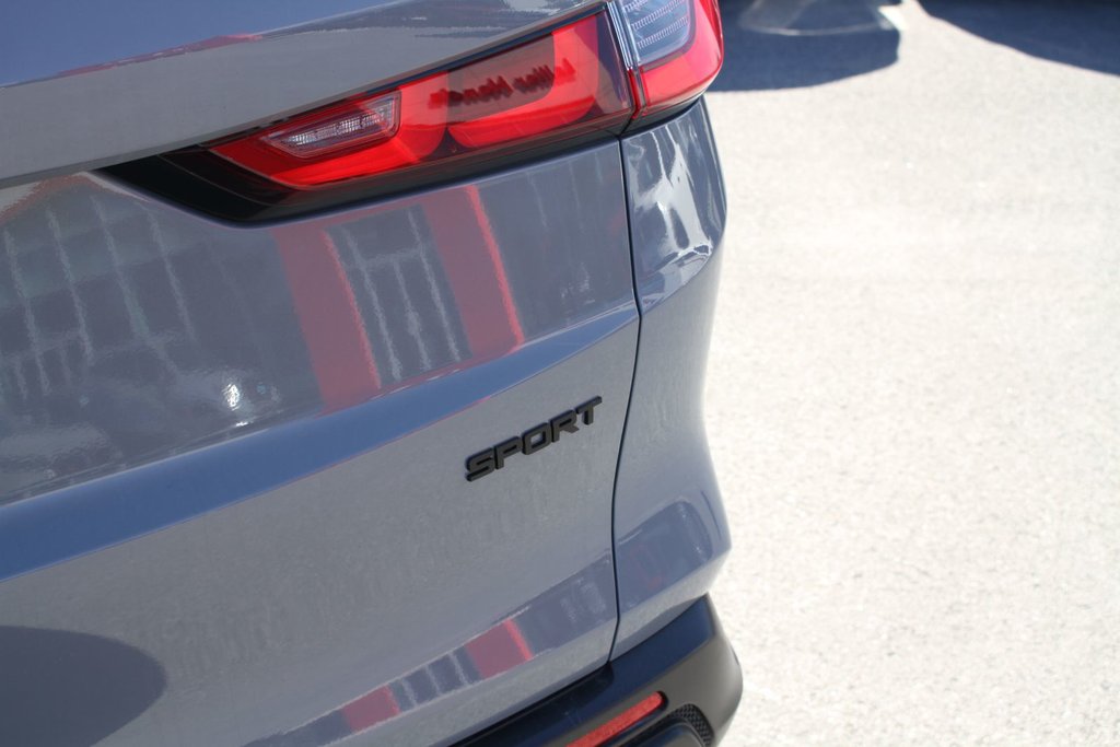 Honda CR-V Sport-B | AWD 2023 à , Québec - 7 - w1024h768px
