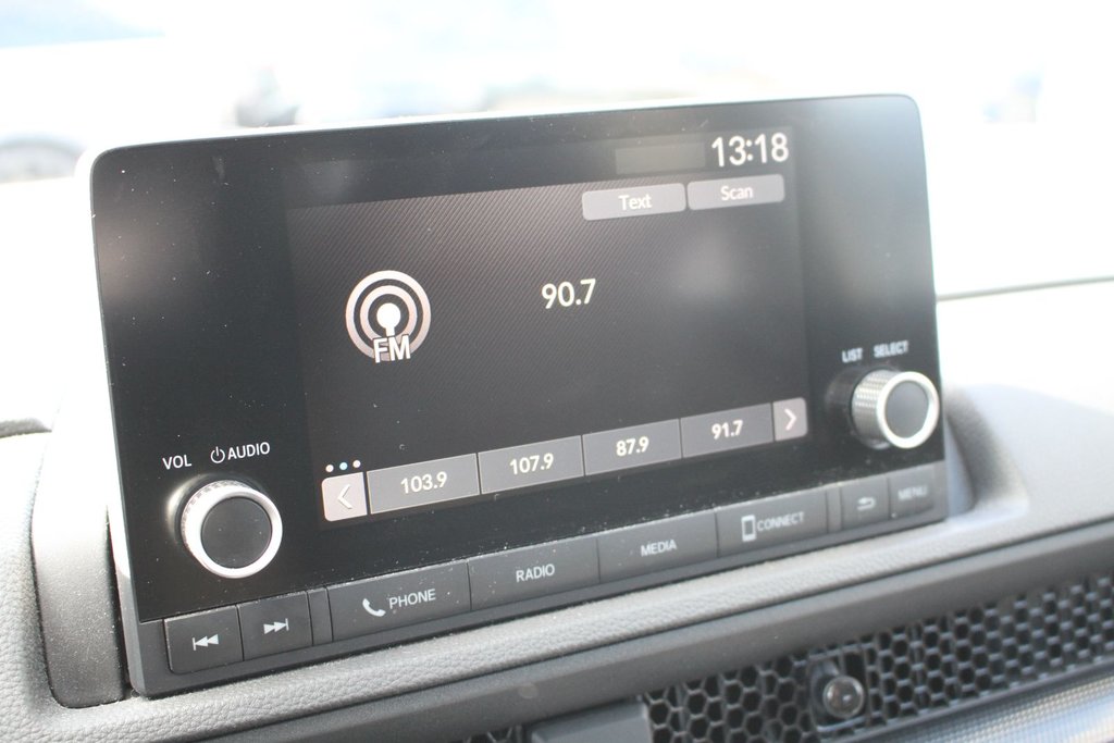 2023 Honda CR-V LX | FWD in , Quebec - 17 - w1024h768px