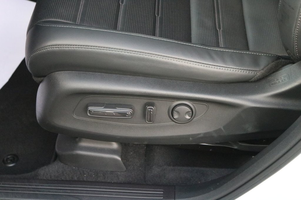 Honda CR-V EX-L 2023 à Montréal, Québec - 22 - w1024h768px