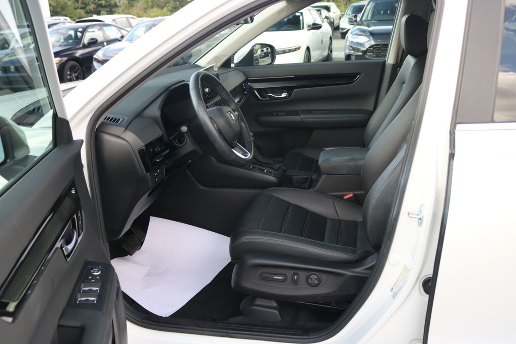 Honda CR-V EX-L 2023 à Montréal, Québec - 7 - w1024h768px