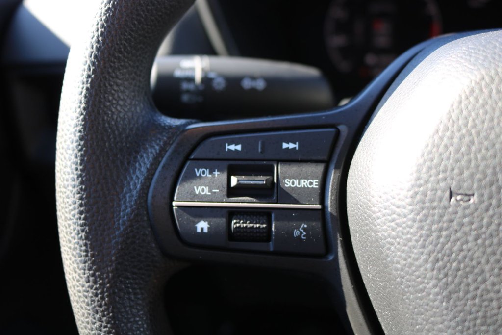 2025 Honda CR-V LX-B | AWD in Montréal, Quebec - 12 - w1024h768px