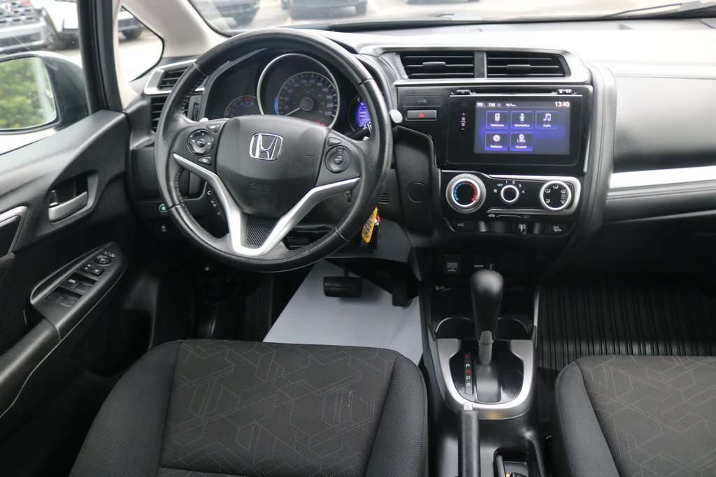 2016 Honda Fit EX in Gatineau, Quebec - 9 - w1024h768px